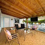 Сasa de vacaciones Kalderimi View House *