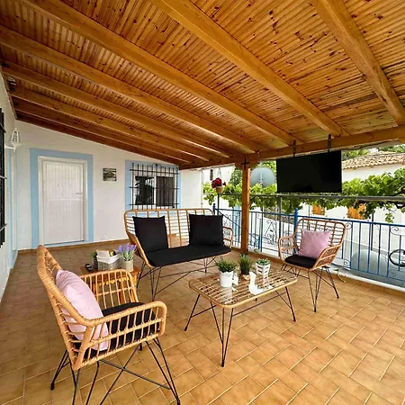 בית נופש Kalderimi View House *