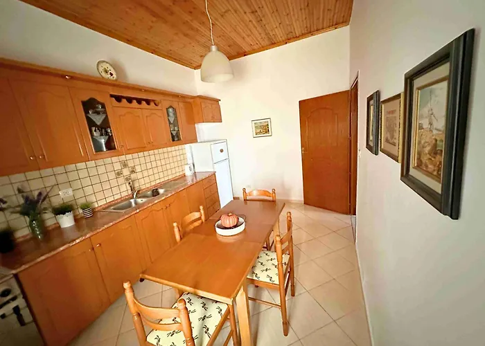 Kalderimi View House * Dhërmi